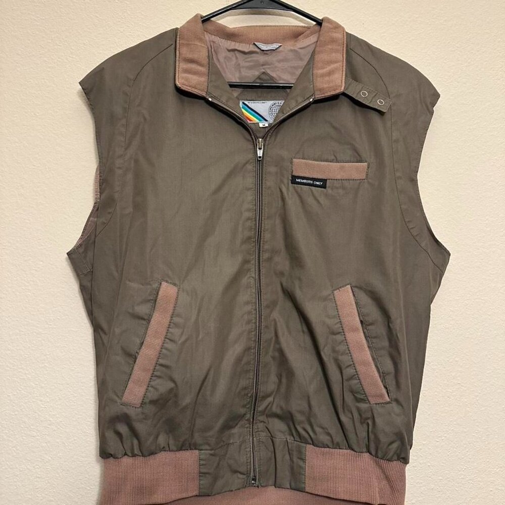 Vintage Members Only Windbreaker Vest Jacket  Size: Medium